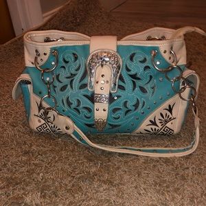 Montana West Hide-N-Carry